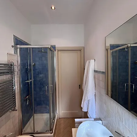 Mrjames House * ナポリ