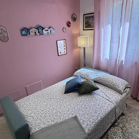 Apartament Mrjames House